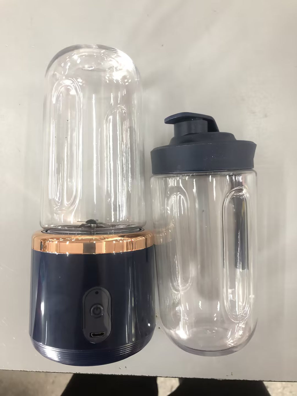 6-Blade Portable Blender – Mini Juicer Cup with USB Charging | Smoothie, Fruit & Ice Crusher